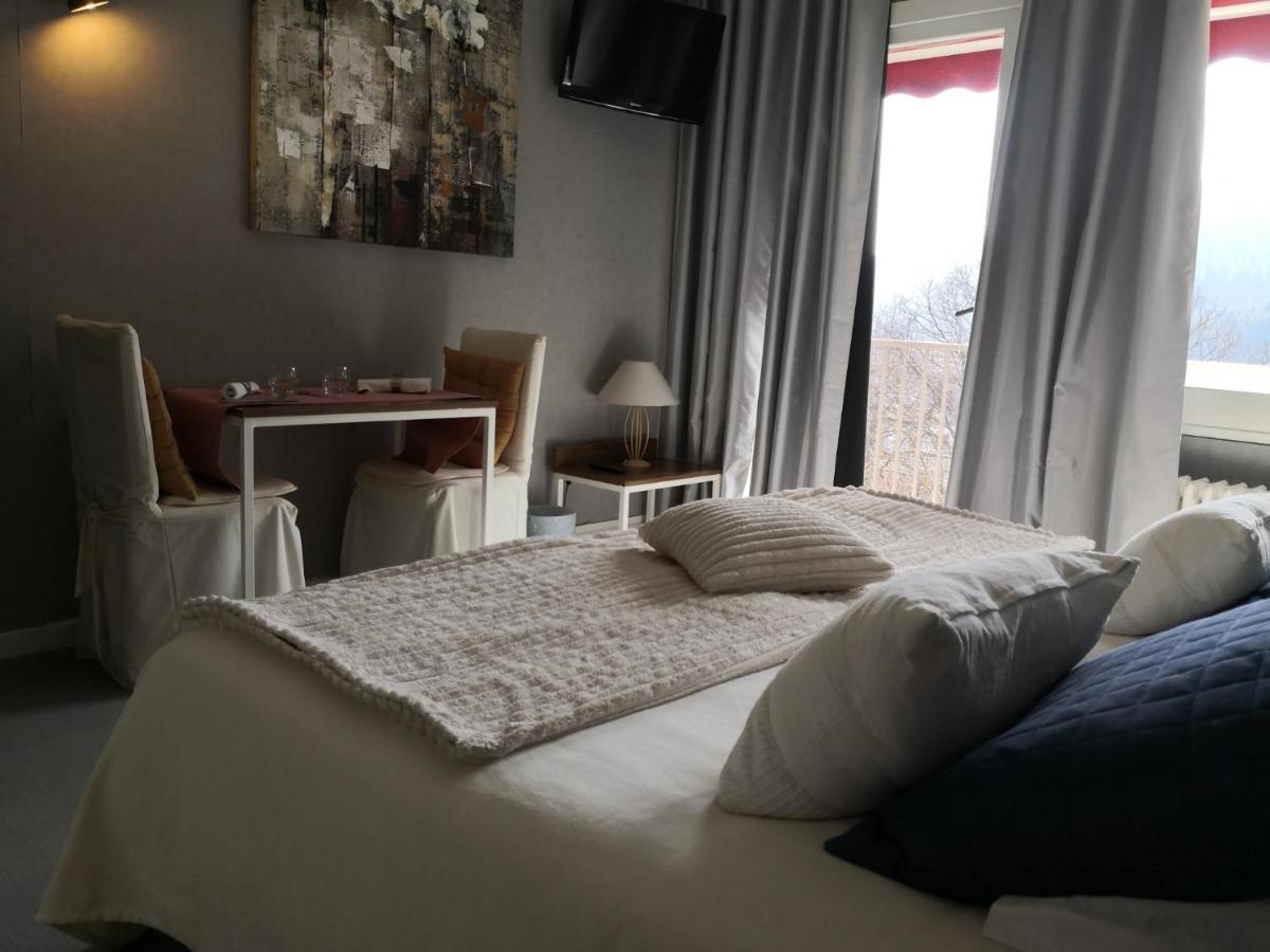 Logis Hotel-Restaurant Le Tanargue Valgorge Eksteriør bilde